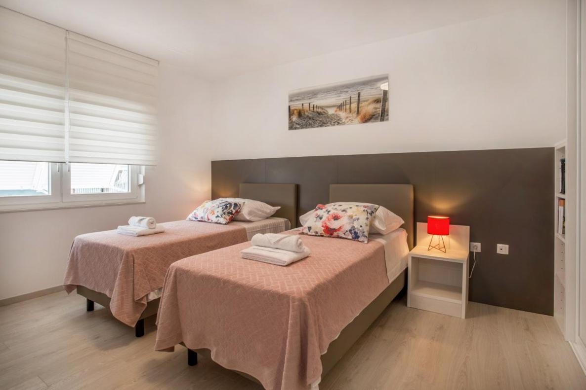 Ac Apartment With 2 Bedrooms And 2 Bathrooms-Free Private Parking Сплит Экстерьер фото